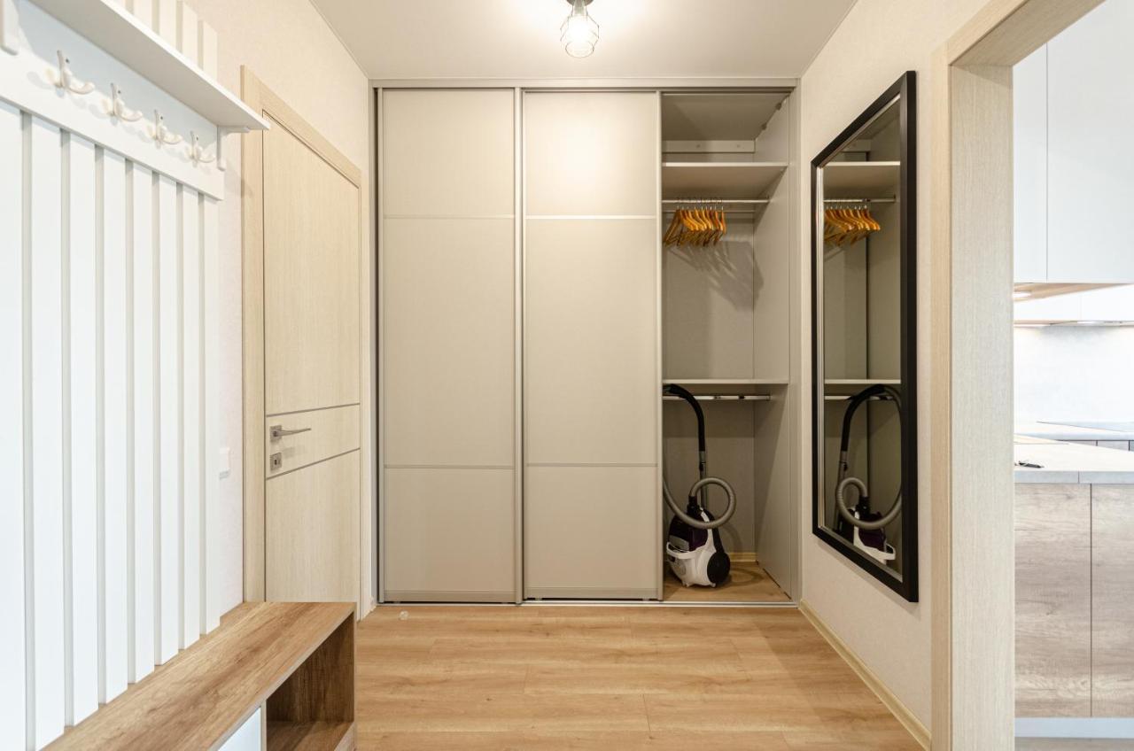 Petrovdom 5-25 In Cozy Apartment In Residential Complex "Beresteiskyi" Kiev Exterior foto